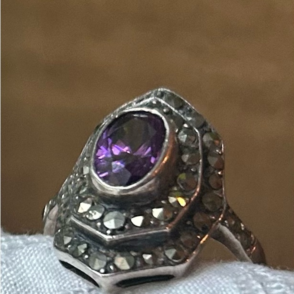 Art Deco Amethyst Sterling Ring - Picture 13 of 14